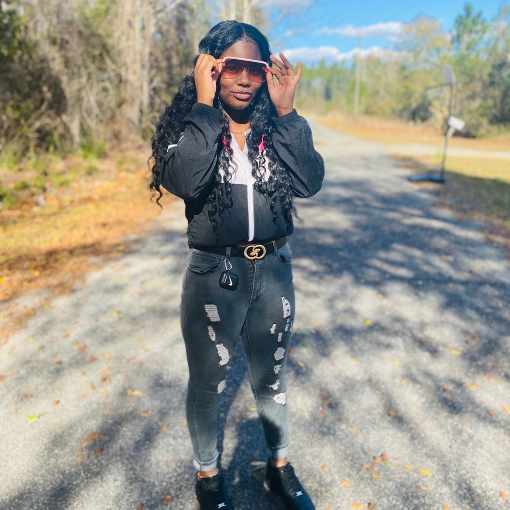 Meet your Posher, Sheyenne